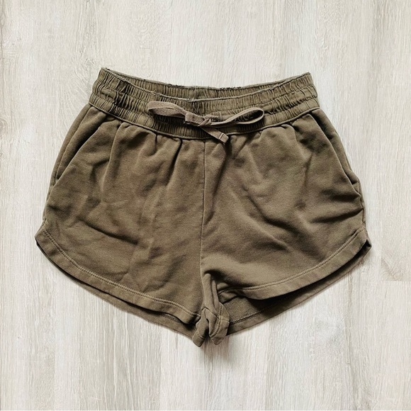 H&M Pull On Shorts Green Sz Small - Picture 1 of 5